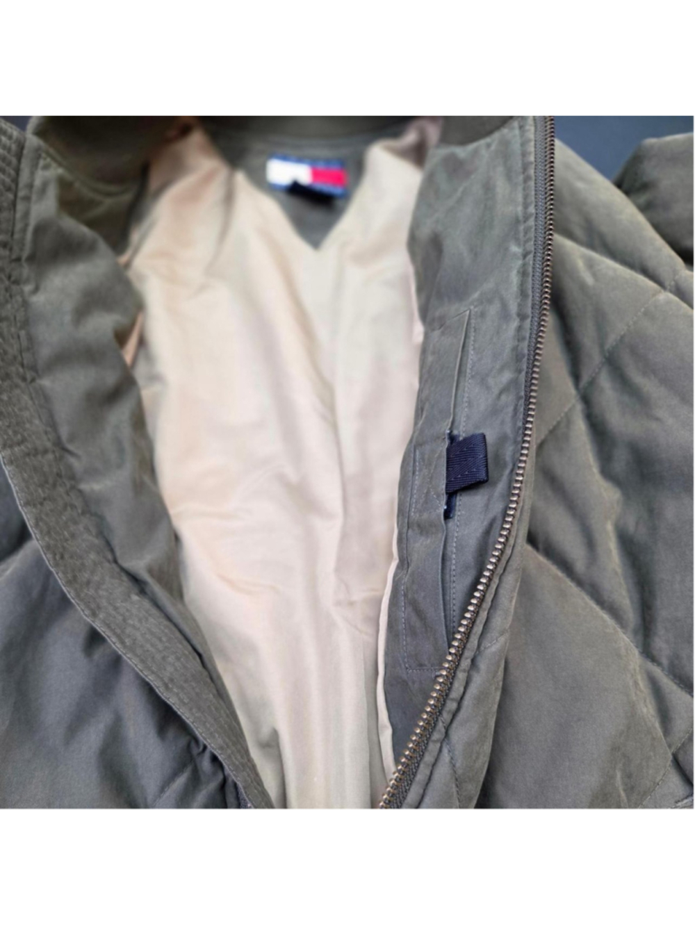 Vintage Tommy Hilfiger Quilted Bomber Jacket Olive Green Full Zip Men's Medium # - Picture 8 of 8